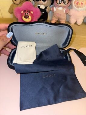 Gucci Authentic Navy and Light Blue Sunglasses Case with Navy Dust Pouch